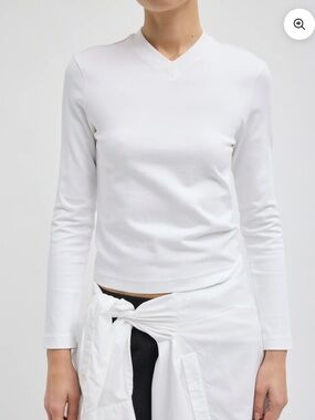 Tibi White Perfect T-Shirt Shrunken V-Neck